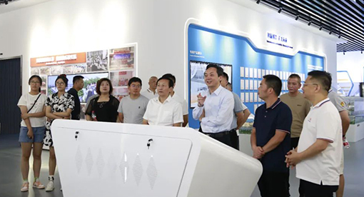“国缘V3-2023江苏企业篮球联赛”扬州站在迈安德集团活动中心开赛