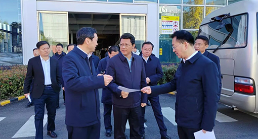 扬州市委书记王进健一行莅临迈安德视察指导